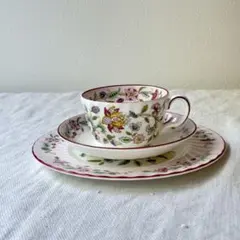 MINTONミントン ハドンホール セレブレーション ピンク カップ　トリオ