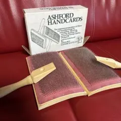 Ashford Student Handcarders ハンドカーダー 羊毛紡ぎ - メルカリ
