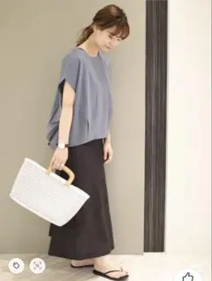 アーバンリサーチドアーズ　フレンチスリーブバックタックプルオーバー