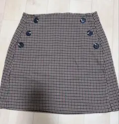 チェック柄タイトスカート