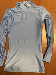 ライトブルータートルネックインナー 子供用　サッカー　サイズ160
