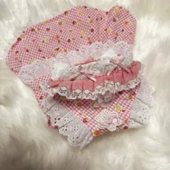いちご柄犬ワンピース　ハンドメイド犬服　現品限り　わんちゃんワンピース