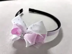 리본 장식 장식이 달린 화이트 핑크 머리띠