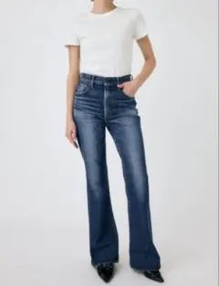 MOUSSY　MVS FLARE 23inch