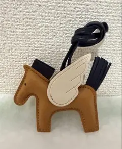 新品ペガサスバッグチャームキーホルダー馬ロデオ風かわいい