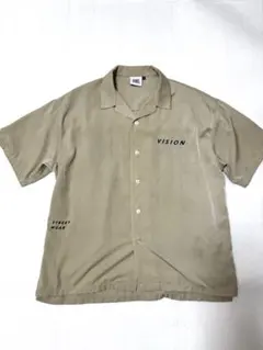 VISIONSTREETWEAR メンズシャツ サイズM ベージュ 背中刺繍のサムネイル
