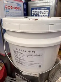 2026年最新】外壁 塗装 ペンキの人気アイテム - メルカリ 油性外壁クリアー中塗り用塗料 14.0L & 4.0L