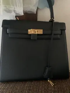 ハンドバッグ ブラック ゴールド金具 - メルカリ