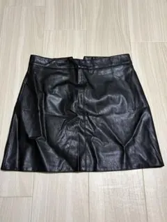 ブラックレザー タイトスカート