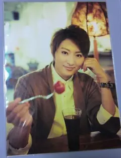 Item thumbnail for item e351603a-4f3f-4db9-bd3d-fba21f6419ad