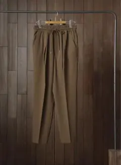 ペグトップパンツ