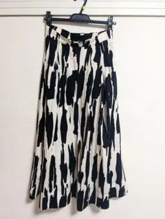 ZARA プリントミディスカート XS