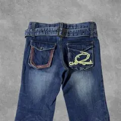 Item thumbnail for item 4e12515d-c661-453d-9560-c13c449b18af