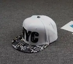 NYCロゴ ベースボールキャップ ホワイト×総柄