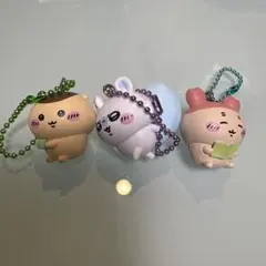 ちいかわ　マスコットつきビスケットチャーム　古本屋　モモンガ　くりまんじゅう