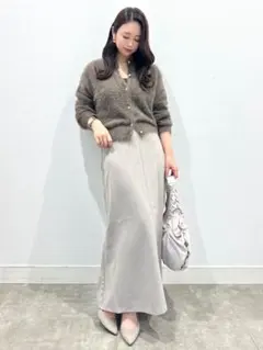 GU★今期完売ブラッシュドフレアスカート新品タグ付き