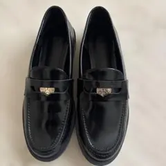 H&M 黒 ローファー 35サイズのサムネイル