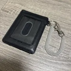 マ*ン様 黒い合成皮革パスケース・定期入れ