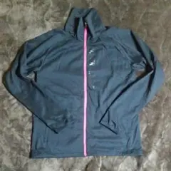 アンダーアーマー　女性用　高機能速乾ジャケット　ブルゾン　日焼け防止　XL