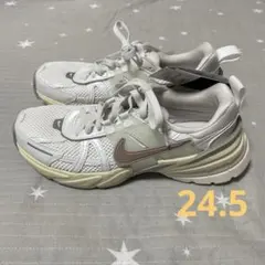 NIKE V2K RUN 24.5 FD0736