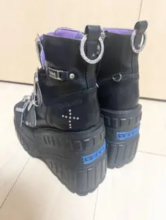 Item thumbnail for item 0e139070-0c7e-4008-8528-95f4fa32660b