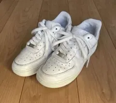 NIKE ナイキエアフォース 1 ホワイト23.5
