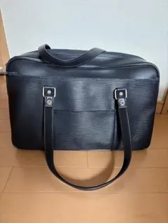 Item thumbnail for item 8477941f-ab2e-4750-a3d6-fb5bf5946fba