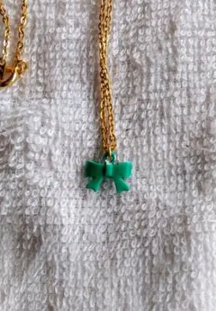 Item thumbnail for item 70ebcb70-e3d1-4a94-91b6-aea48cb11433