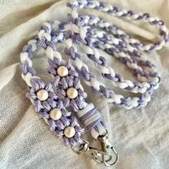 お花5つ　パラコード　ショルダー　ストラップ　スマホ　ライラック　ラベンダー