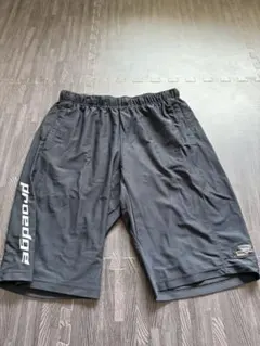 Item thumbnail for item 3b2e12d5-2cd4-4d1b-be17-635feba111d4