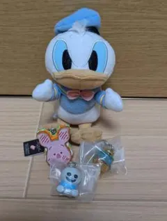 ドナルド ぬいぐるみ ミニチャーム 4点セット