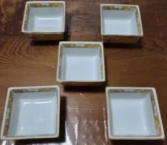 新品未使用品　美濃焼　小鉢揃　5点セットのサムネイル