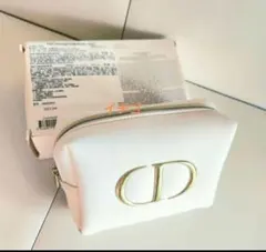 新品未使用　 Dior　正規品ノベルティ　ポーチ　非売品　ホワイト
