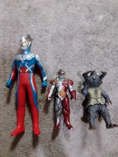 BIGウルトラマンゼロ　ジャンナイン　怪獣アントラー フィギュア3体セット