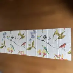 生地　はぎれ　小鳥柄