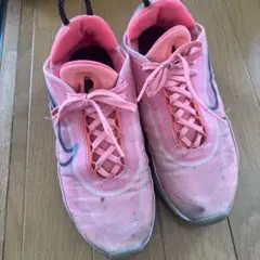 Item thumbnail for item 09801783-b9bb-4ac1-ac88-23e2571a4e2f