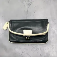 Coach Legacy Turnlock Kisslock Wallet - メルカリ
