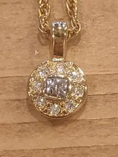 ニナリッチ　 ネックレス
