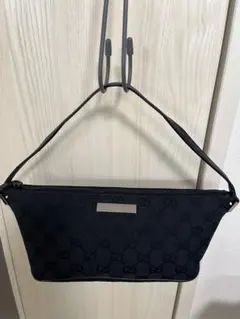 GUCCI GGキャンバス アクセサリーポーチのサムネイル