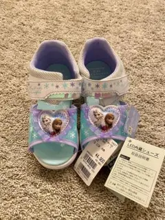 ムーンスター　アナ雪　サンダル　LED内蔵シューズ　18.0サイズ