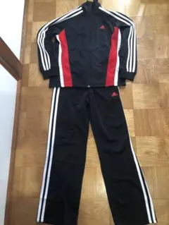 adidas ジャージ上下セット