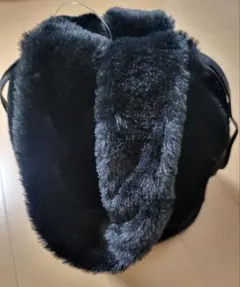 新品☆黒いファー巾着型バッグ