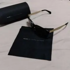 MARC BY MARC JACOBS マーク ジェイコブス サングラス ケースのサムネイル