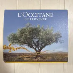 L'Occitane ローブボディケア&ミニハンドクリームセット