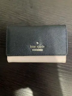 kate spade キーケース 黒とピンク