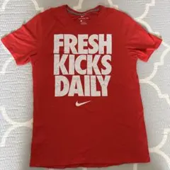 Nike FRESH KICKS DAILY Tシャツ L