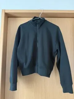 UNIQLOジップアップブルゾン ショート丈　ダークグリーン