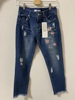 GRL グレイル　刺繍入りダークブルーデニム　Mサイズ　64〜70