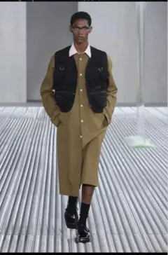prada 24ss スプリングコート　ベストのサムネイル