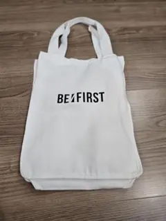 BE:FIRST 初期　ロゴトートバッグ&初期グッズ Amazon.co.jp: ビーファースト 公式初期グッズ ロゴトートバッグ